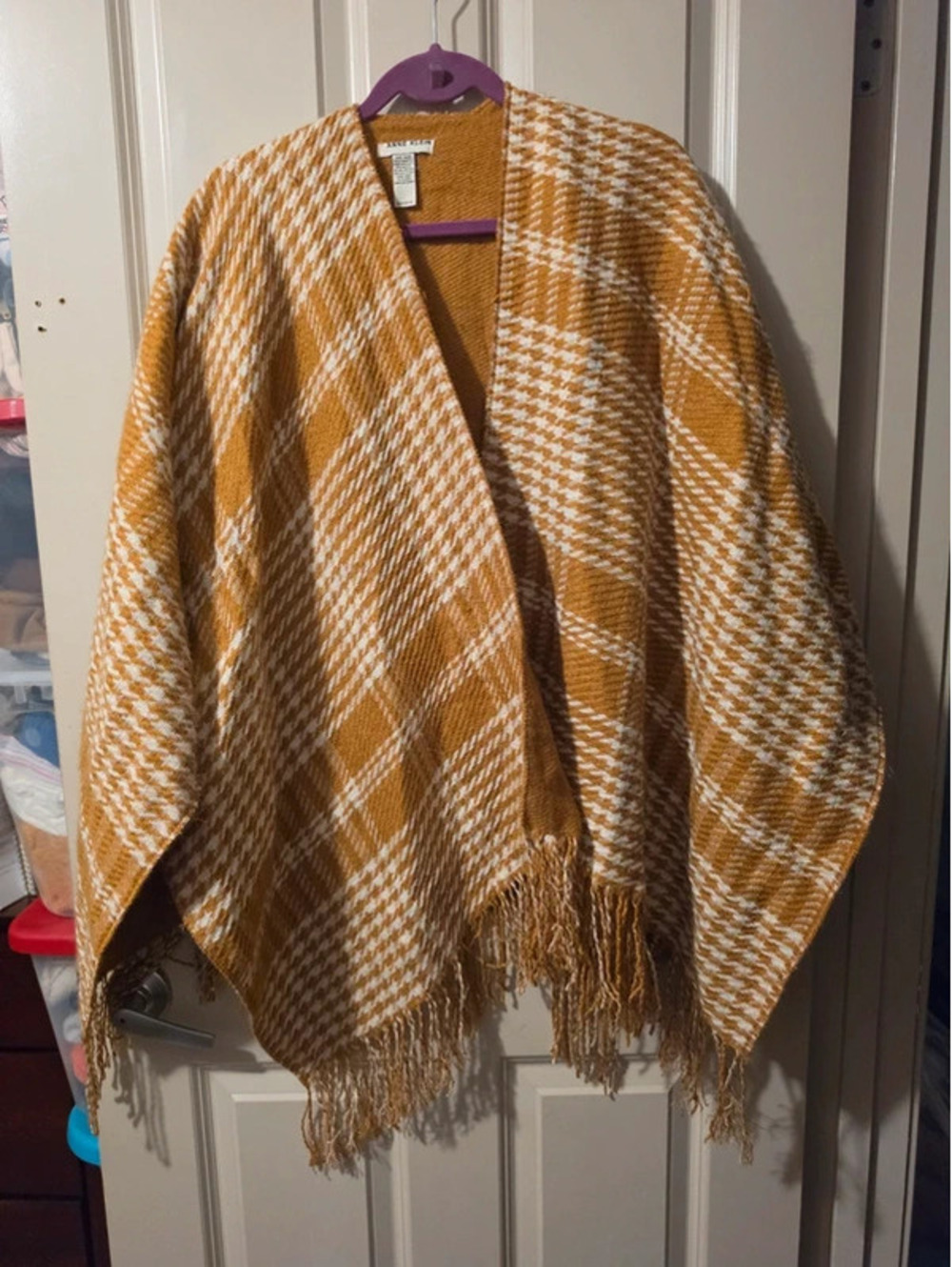 Anne Klein Houndstooth Plaid Fringe Poncho